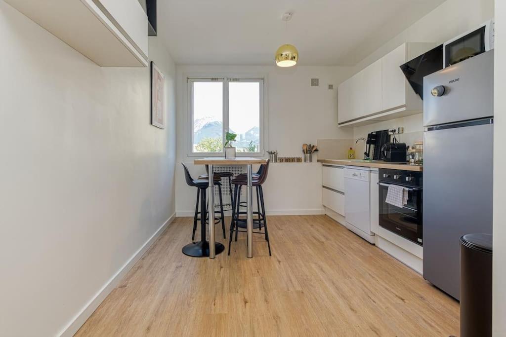 Haut Standing, 4 Ch Dont 2 Sdb Prive, Clim, Fibre Grenoble Exterior foto